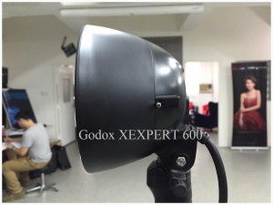 Godox_XEXPERT_600_1